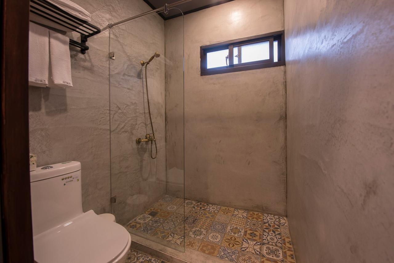 Meet The Bay Homestay Nanwan Exteriör bild